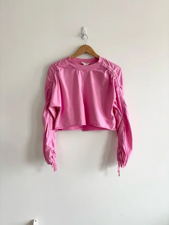 OPEN EDIT Ruched Sleeve Cropped Sweatshirt Pink Crayon - Picture 2 of 9